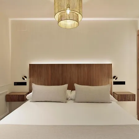Ocean Blue One By Group * Sitges