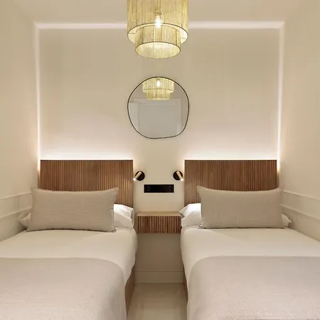 Ocean Blue One By Group * Sitges
